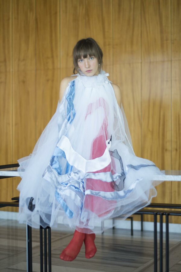 Alexandra Kopůnková, šaty Euforia, vyvolávací cena 3 000,-